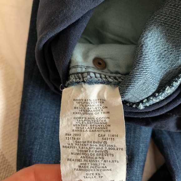 A Pea in the Pod Dark Wash Skinny Jeans / 25 - Picture 8 of 8